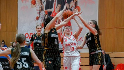 «Юность» завершила регулярный чемпионат победой над «Платов-РГЭУ»
