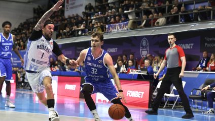 Приморское «Динамо» разгромило «Металлург» во Владивостоке 