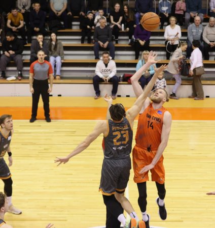 «Темп-СУМЗ» уступил одно очко по сумме двух матчей с ЧБК