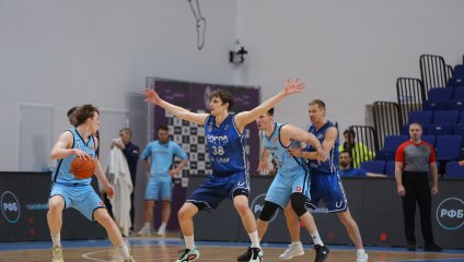 «Югра» разгромила владивостокское «Динамо»